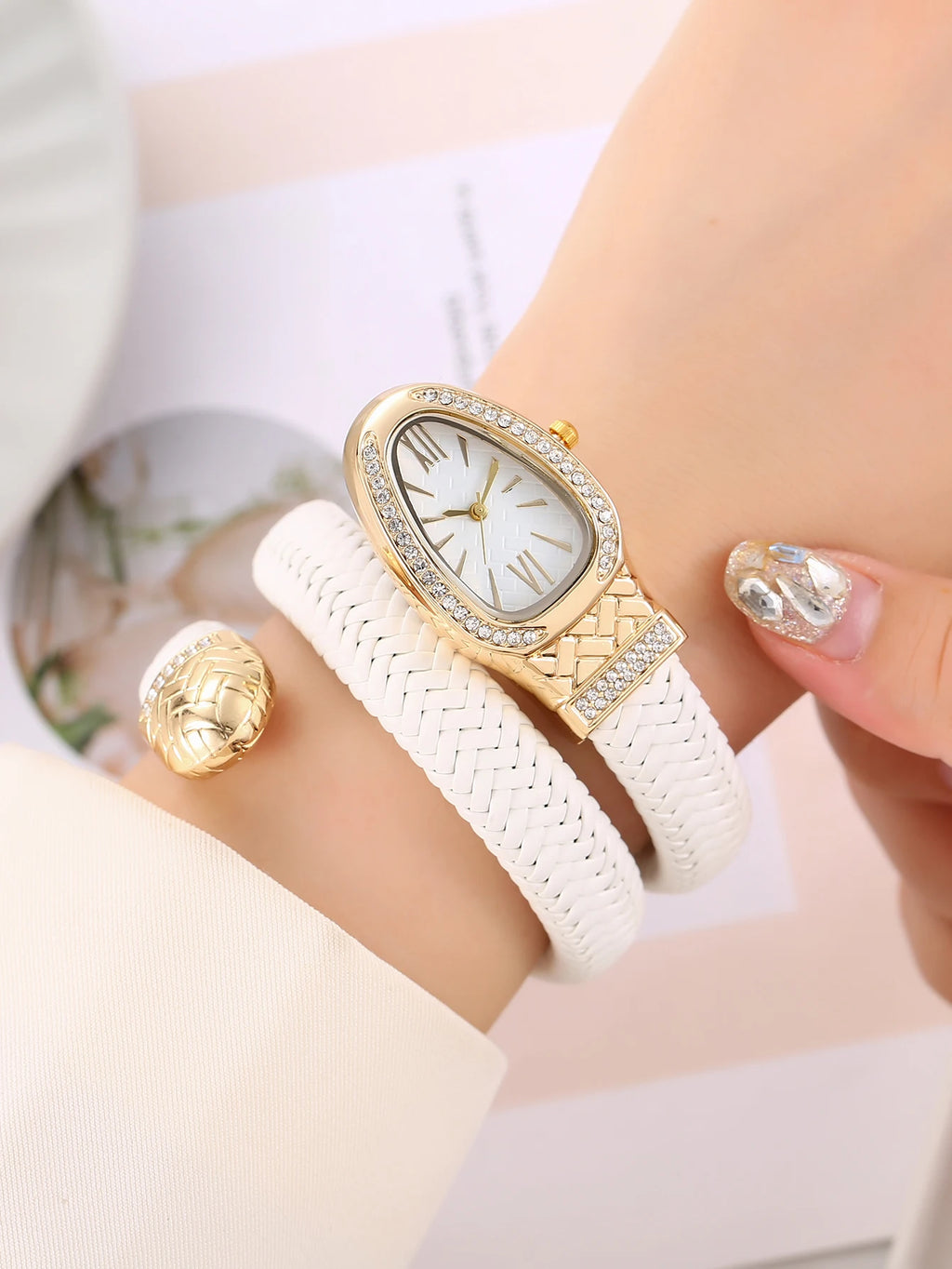 Snake Shape Quartz Watches